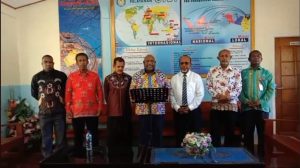 Dorman Wandikbo Merasa Gereja di Lecehkan