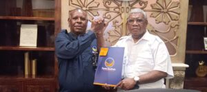 Alfons Sesa – Yakobus Britay Resmi Terima B1KWK Partai Nasdem