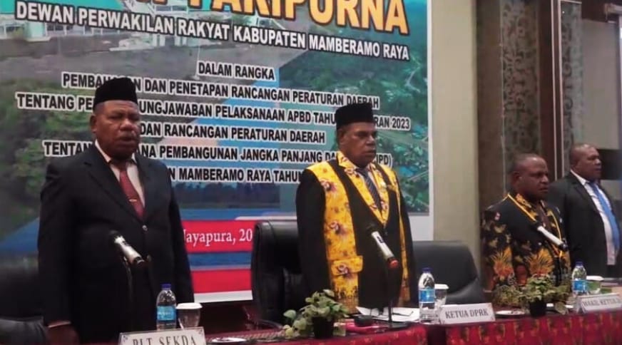 Sempat Ricuh, DPRD Mamberamo Raya Tetap Gelar Sidang dan Sahkan 3 Raperda Penting