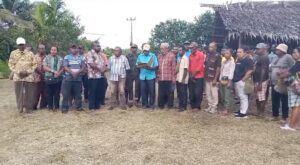 Ondoafi, Kepala Suku dan Masyarakat Adat se- Tanah Tabi Deklarasi Kembali ke UUD 1945