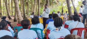 Jemmi Pastikan Bantuan Modal Usaha Rp 10 Juta untuk Warga Sarmi, dalam Kampanye di Arare