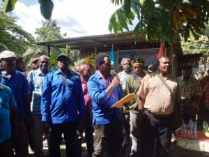 Dukungan 9 Kepala Suku Lapago Meepago: Kekuatan Penting bagi Paslon Jayapura Emas