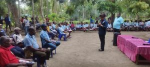 Kampanye di Bonggo Timur, Pasangan Yanni-Jemmi Janjikan Bangun Rumah Adat di Kampung Kaptiau