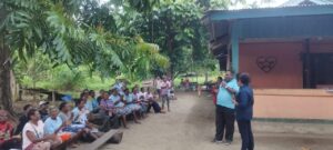 Yanni-Jemmi Janji Bantu Pembangunan Gereja di Kampung Kaptiau