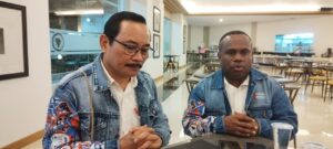 Paslon Nomor 4 Tampilkan Gaya Milenial di Debat Publik Pertama Pilbup Jayapura