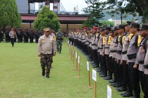 PJ Bupati Jayapura Pimpin Apel Pasukan Pengamanan Pilkada Serentak 2024