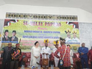 Mengawali Kepemimpinan, Bupati Jayapura Temui Ondofolo dan Tokoh Adat