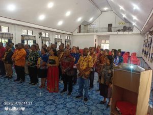 Ketua Umum PGGP Papua Lantik Panitia Konferensi III PGGJ Kabupaten Jayapura, Ini Daftar Lengkap Susunan Panitianya! 