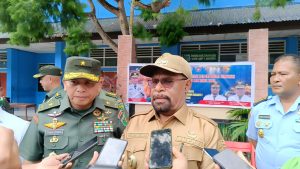 Pantau Langsung Program MBG di SMPN 1 Sentani, Bupati Jayapura: Pemda Siap Dukung Penuh