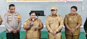 Wabup Haris Yocku Tinjau Lokasi TPU di Doyo Baru yang Disiapkan Pemkamp Setempat