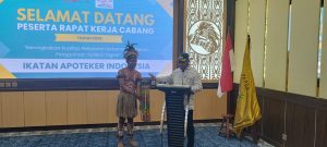 Wabup Haris Yocku Buka Rakercab IAI Kabupaten Jayapura: Ini Momen Kebangkitan Apoteker