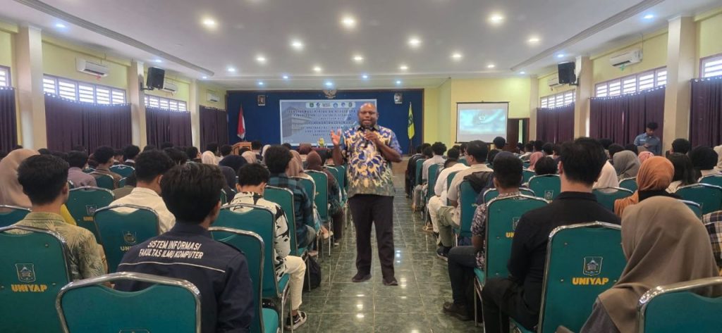 Dari Balik Inovasi I-PADI, Kadiskominfo Jayapura Bagikan Gagasan Pertanian Cerdas di Uniyap Papua