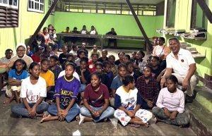 Senyum 82 Anak Asrama, Buah Kunjungan Kasih Partai Gerindra Papua