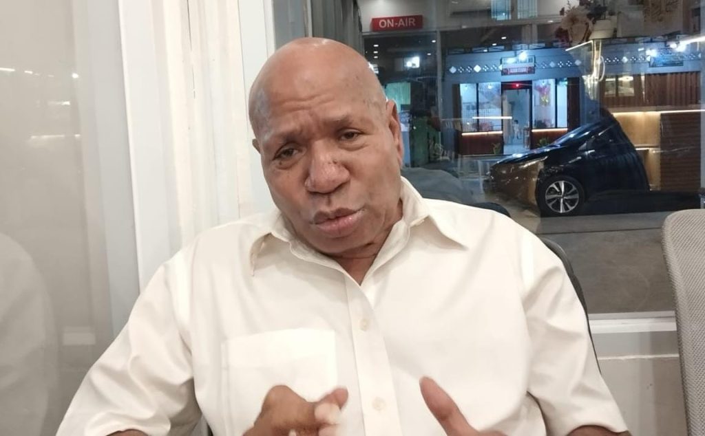 Delapan Legislator Otsus Resmi Dilantik, Ondo Ramses Wally: Jawablah Aspirasi Rakyat Adat!