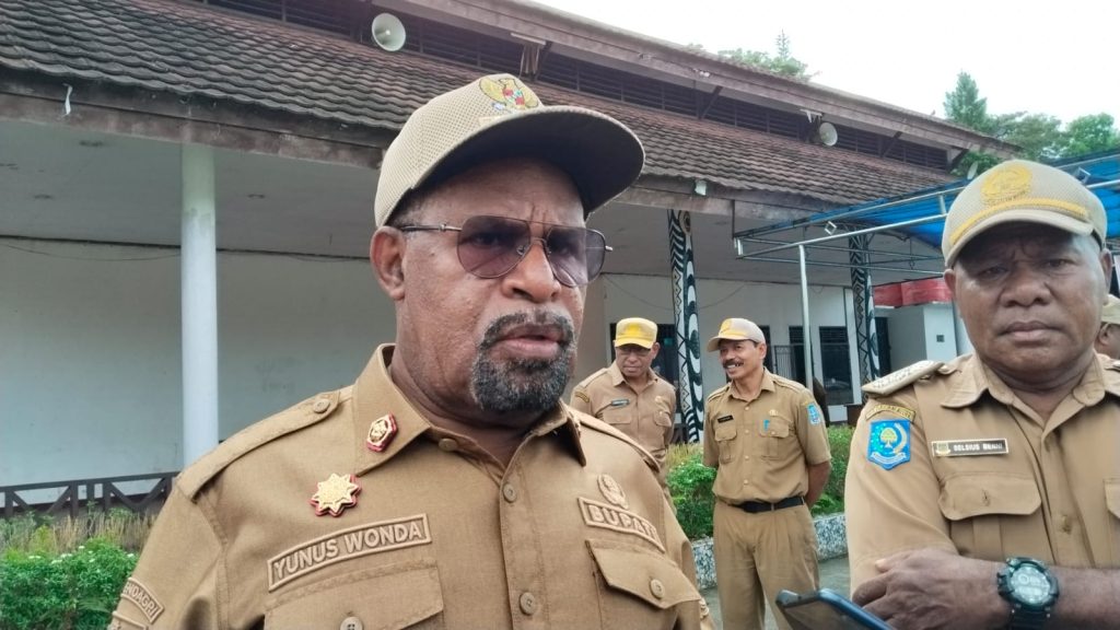 Usai Kunker, Bupati YW: “Mereka Menangis, Terlalu Lama Terlupakan”