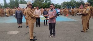 78 Kampung Resmi Miliki Akta KopDes Merah Putih, Bupati Jayapura Serahkan Simbolis