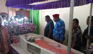 Warisan Intelektual Jack Ronsumbre Jadi Obor Bagi Generasi Muda Papua