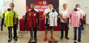 Jersey Baru: Bukan Hanya Kaos, Ini Simbol Kebangkitan Persipura!