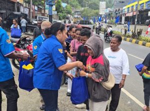 HUT ke-27 PAN dan HUT ke-80 RI, PAN Papua Salurkan 2.700 Paket Sembako