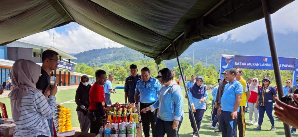 HUT ke-80 TNI AU di Sentani: Bazar Murah, Sembako, dan Pesawat Kertas Meriahkan Dirgantara Fair