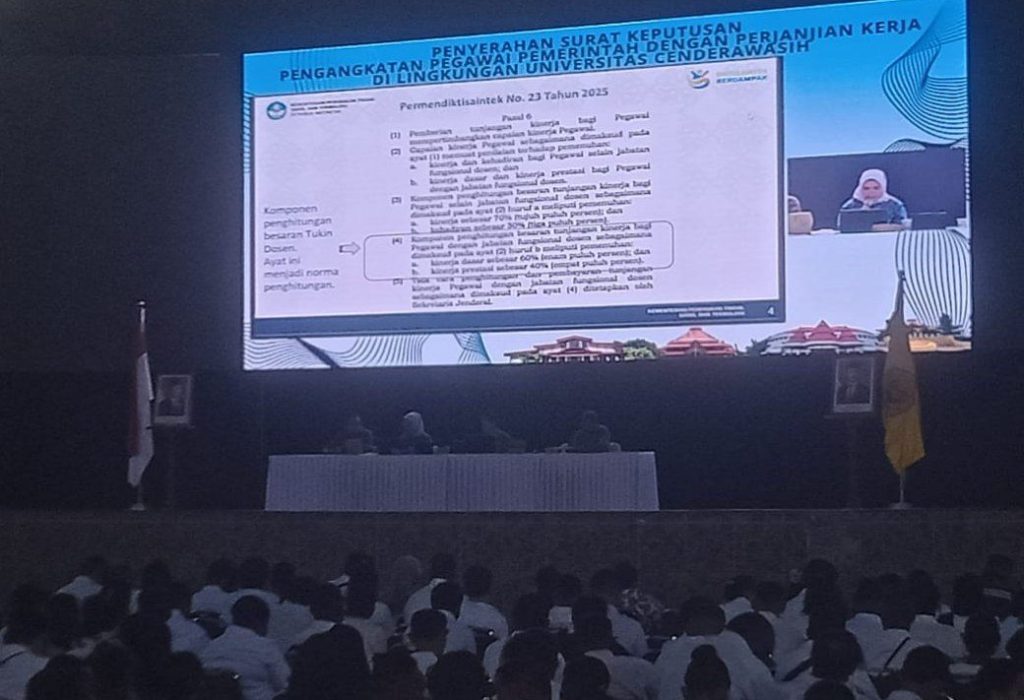 Uncen Serahkan SK P3K untuk 366 Pegawai, Dorong Kinerja dan Jaminan Masa Depan