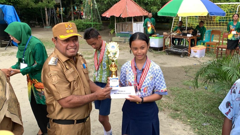 “Pemkab Jayapura Apresiasi Sekolah yang Hidupkan Semangat Sumpah Pemuda Lewat Karya Seni”