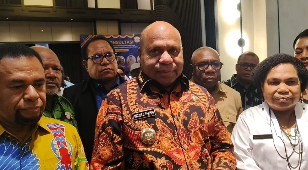 Gubernur Fakhiri Dorong MRP Satu Suara Kawal Pembangunan Papua