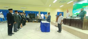 Bupati Yunus Wonda Lantik Direksi dan Bawas Perusda “Kasih Mempersatukan Perbedaan”