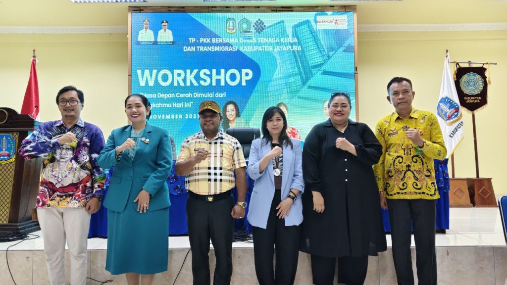 Job Fair 2025 Resmi Dibuka, Wabup Haris Yocku Dorong Anak Muda Papua Ambil Peluang Kerja
