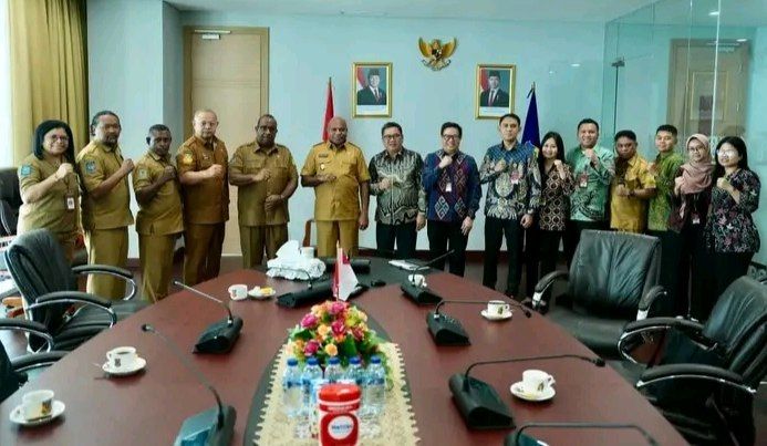 Audit Empat Rumah Sakit Diserahkan ke Gubernur Papua: Kasus Irene Sokoy Jadi Momentum Pembenahan