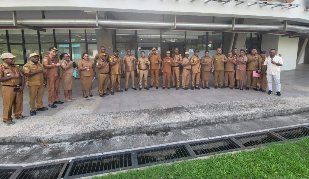 “Panitia Matangkan Persiapan, Pemda Ajak Warga Hadiri Natal Akbar 12 Desember 2025”