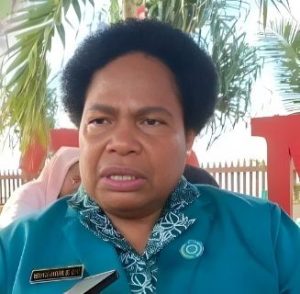 “Rangkap Jabatan Ketua MRP dan Ketua PKK Jayapura: Legal di Atas Kertas, Bermasalah di Etika Publik”