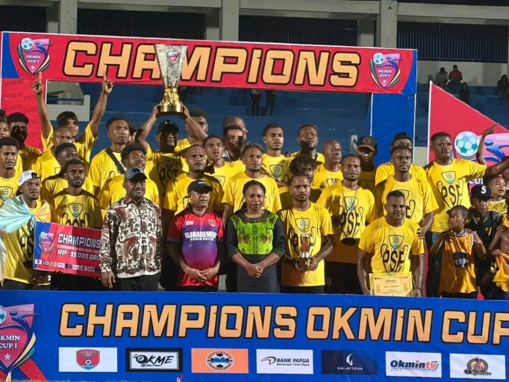 Okmin Cup I Resmi Ditutup, PS Farbes Angkat Piala Bergilir dan Kantongi Rp35 Juta