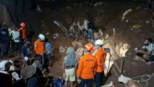 Longsor di Batu Putih, Japsel, Warga Tertimbun Saat Menambang Tradisional