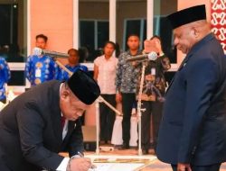 Resmi Jabat Komisaris Bank Papua, Ali Baham Temongmere Diuji Jaga Integritas di Tengah Tantangan Perbankan