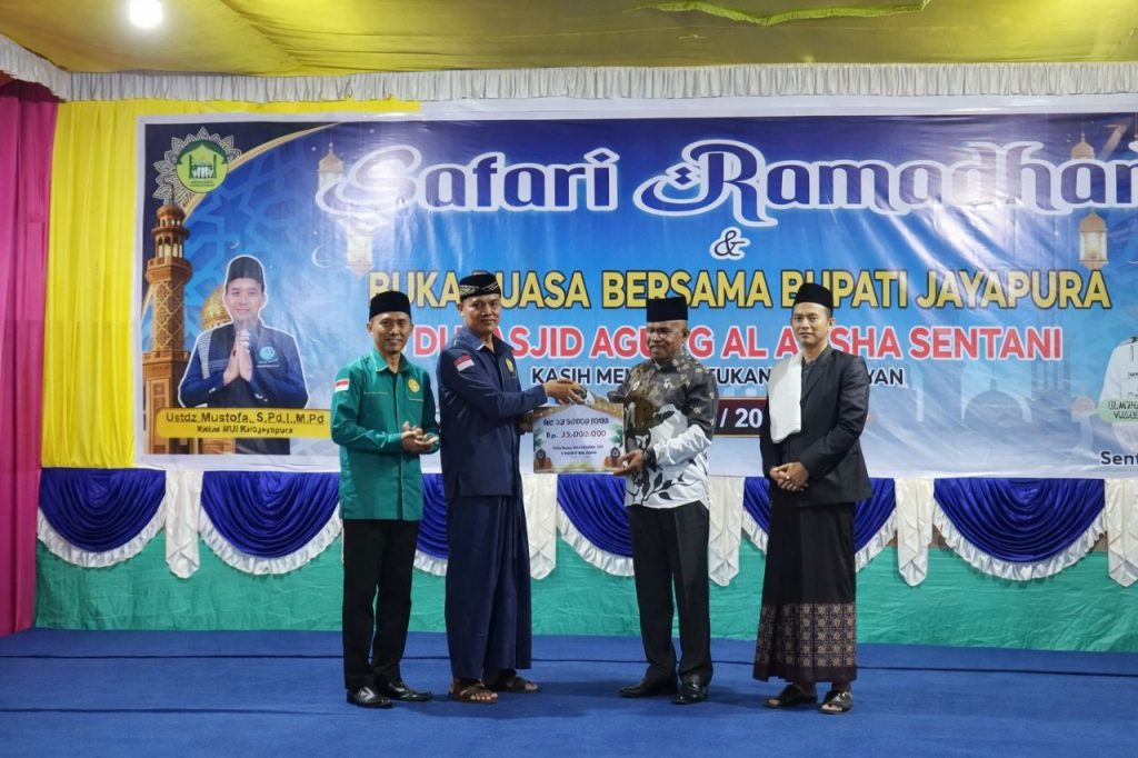 Safari Ramadhan di Sentani, Bupati Yunus Wonda Ajak Warga Perkuat Persatuan