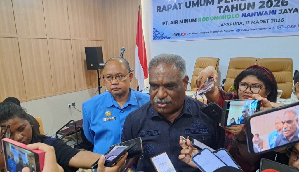 Bayar Air Demi Layanan Berjalan, Wali Kota Jayapura Siapkan Subsidi bagi Warga Miskin