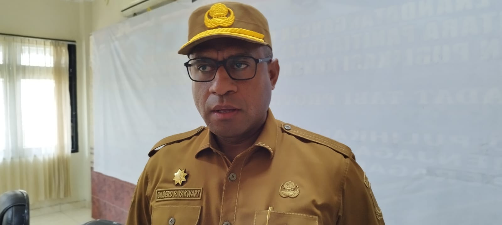 Gilberd Yakwart, Asisten I Setda Kabupaten Jayapura