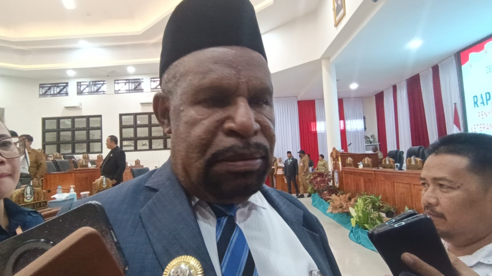 Bupati Jayapura Dr. Yunus Wonda, SH., MH