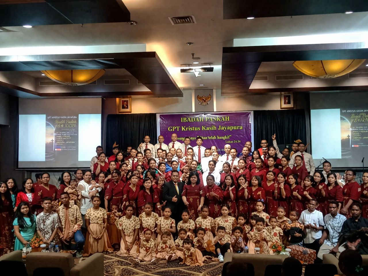 Gembala GPT Kristus kasih, Pdt. Edoard Siringo Ringo dan jemaat