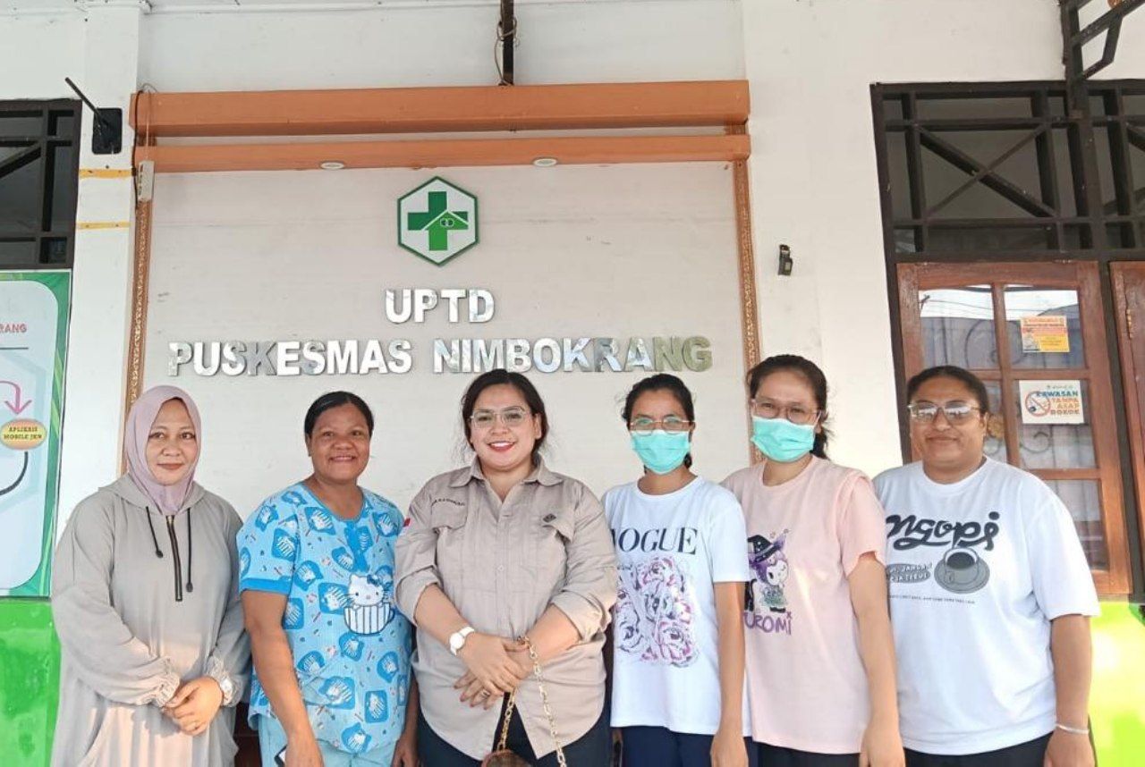 Mashita Idar, Ketua Komisi D DPRK Kabupaten Jayapura, ketika lakukan monitoring ke Nimbokrang