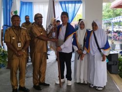 “Pesan Menyentuh Bupati Jayapura Saat Lepas 80 Jamaah Haji: Jaga Nama Daerah, Pulang Jadi Haji Mabrur”