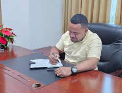 Dari Ruang Kelas ke Masa Depan Papua: Hardiknas Jadi Tamparan Keras di Tengah Gencarnya Pembangunan Fisik