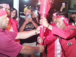 Obor Pattimura Menyala di Tanah Papua, Wabup Jayapura Lepas Peserta Lari 47 Kilometer