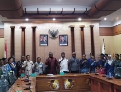 Demo Guru PAUD-TK Berujung Mediasi, DPR Jayapura Desak Insentif dan TKD Segera Dibayar