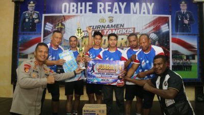 Polsek Sentani Kota Bungkam Sat Reskrim, Juara Kapolres Cup Bulutangkis 2026