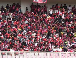 Persipura Terima Hukuman PSSI, Owen Janji Lakukan Pembenahan