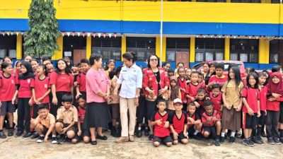Dari Menu Monoton hingga Distribusi Tersendat, Ini Temuan Yanni Saat Tinjau MBG di Jayapura