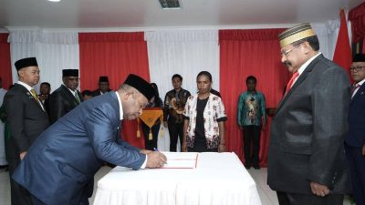 Yanius Telenggen Resmi Pimpin Dinas Sosial Papua Pegunungan, Gubernur Jhon Tabo Titip Misi Tingkatkan Kesejahteraan Rakyat