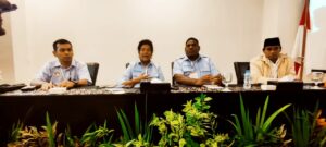 Debat Perdana Pilkada Sarmi: Yanni Klaim Pahami Akar Masalah dan Janjikan Perbaikan Layanan Kesehatan Serta Investasi Besar